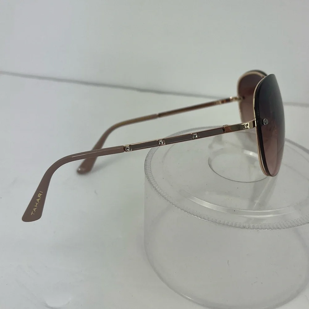 TAHARI AVIATOR 100% UV PROTECT SUNGLASSES,GOLD METAL FRAME,CRYSTALS ON THE SIDE